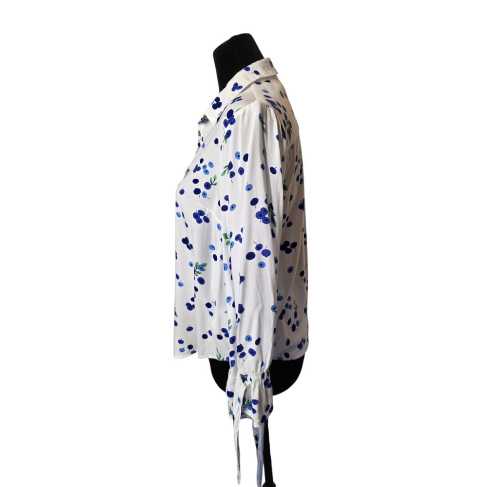 Women's Maeve by Anthropologie White Blue Blueberry Button Down Shirt Size 8 - Picture 3 of 13